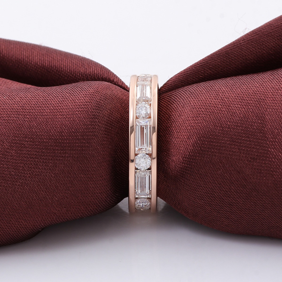 MUSHAN Luksusowe, wykonane na  – Moissanite Ring recenzja i cena