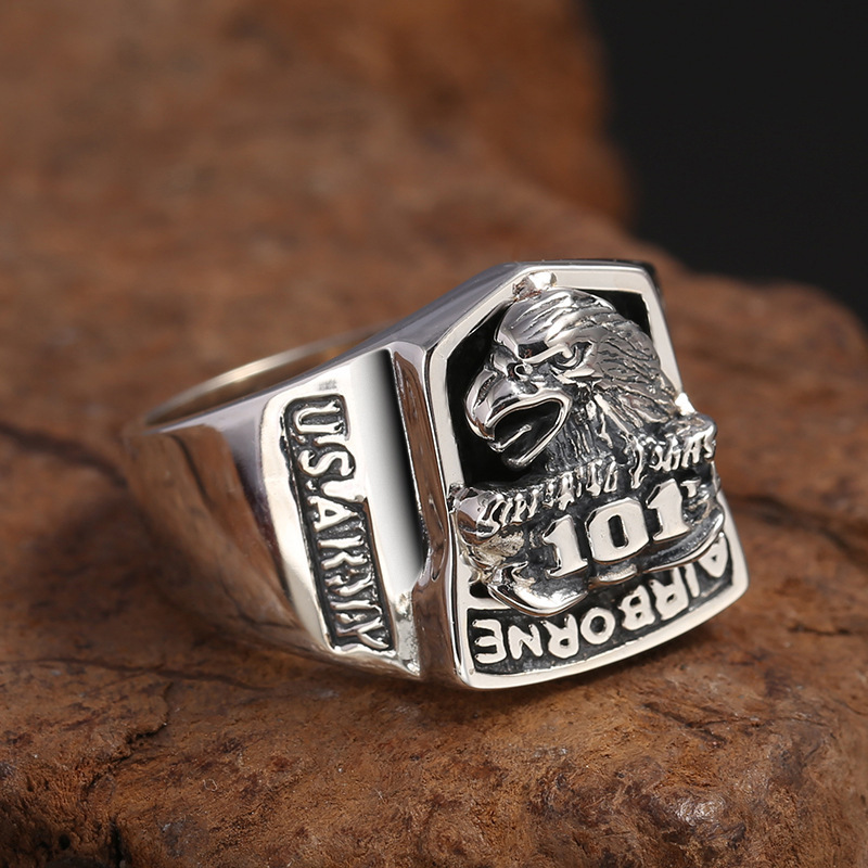 Biżuteria męska ze srebra prób – Sterling Silver Ring recenzja i cena