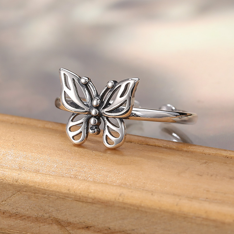 Biżuteria ze srebra próby s925 – Sterling Silver Ring recenzja i cena