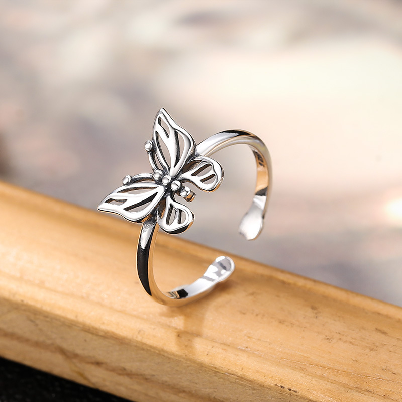 Biżuteria ze srebra próby s925 – Sterling Silver Ring recenzja i cena
