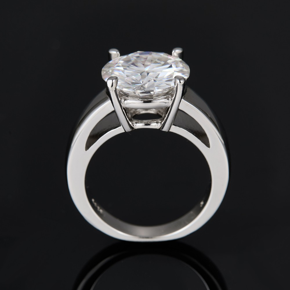 Pierścionek damski z moissanit – Moissanite Ring recenzja i cena
